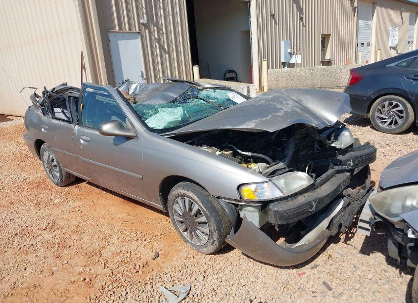 1999 Nissan Altima GLE/GXE/SE/SE-L/XE (VIN 1N4DL01D4XC171052) main photo