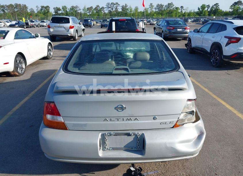 Photo 15 of 1999 Nissan Altima GLE/GXE/SE/SE-L/XE (VIN 1N4DL01D4XC252973)