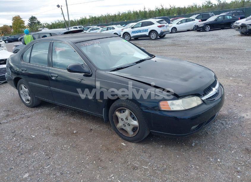 Photo 2 of 2001 Nissan Altima GXE (VIN 1N4DL01D51C115659)