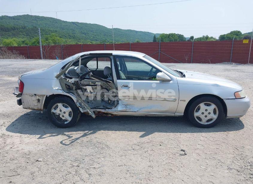 Photo 14 of 2001 Nissan Altima GXE (VIN 1N4DL01D51C232268)
