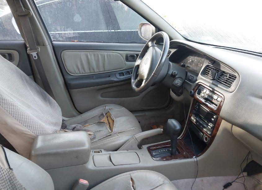 Photo 5 of 1999 Nissan Altima GLE/GXE/SE/SE-L/XE (VIN 1N4DL01D5XC103598)