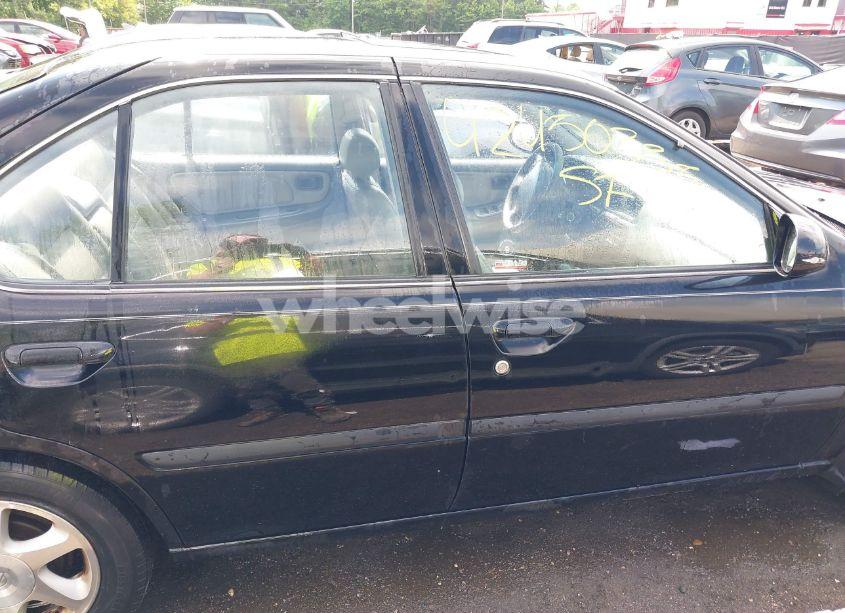 Photo 13 of 1999 Nissan Altima GLE/GXE/SE/SE-L/XE (VIN 1N4DL01D5XC147875)