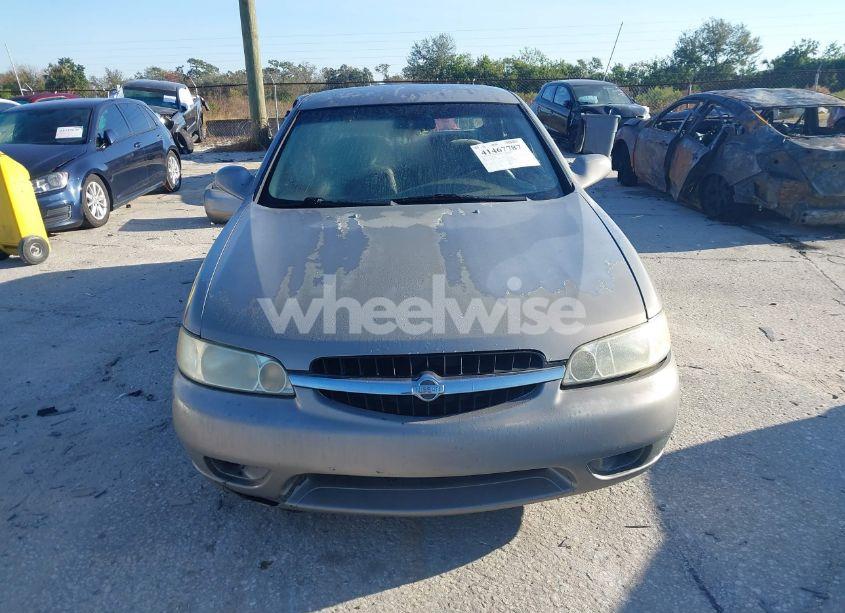 Photo 13 of 2001 Nissan Altima GXE (VIN 1N4DL01D61C220128)
