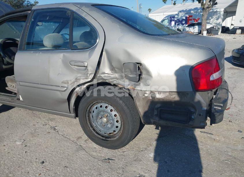 Photo 6 of 2001 Nissan Altima GXE (VIN 1N4DL01D61C220128)