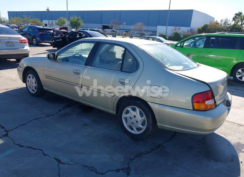 Photo 3 of 1999 Nissan Altima GLE/GXE/SE/SE-L/XE (VIN 1N4DL01D7XC108172)