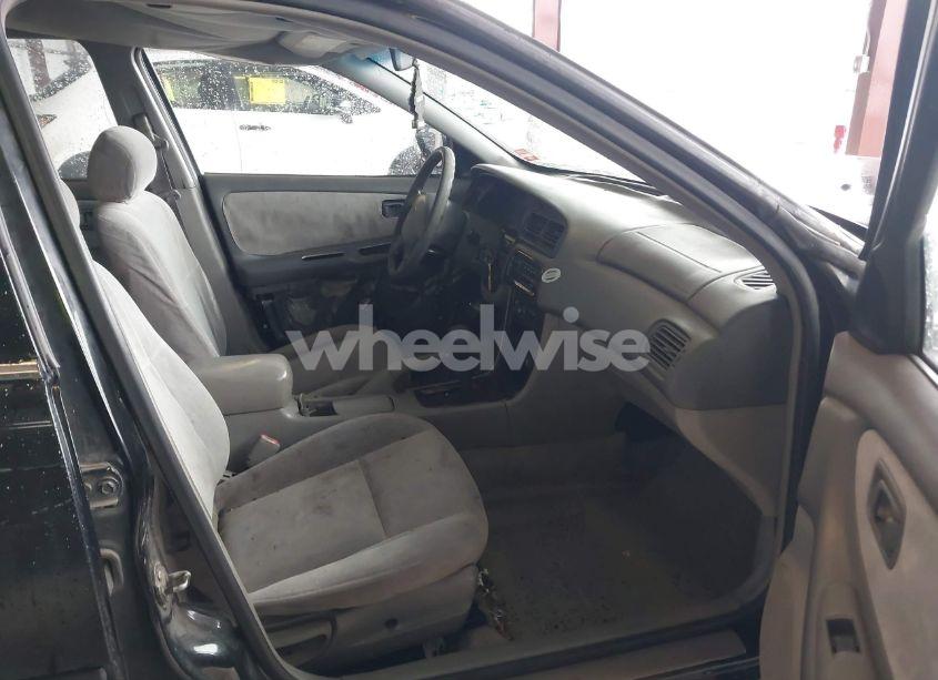 Photo 5 of 1999 Nissan Altima GLE/GXE/SE/SE-L/XE (VIN 1N4DL01D7XC143391)