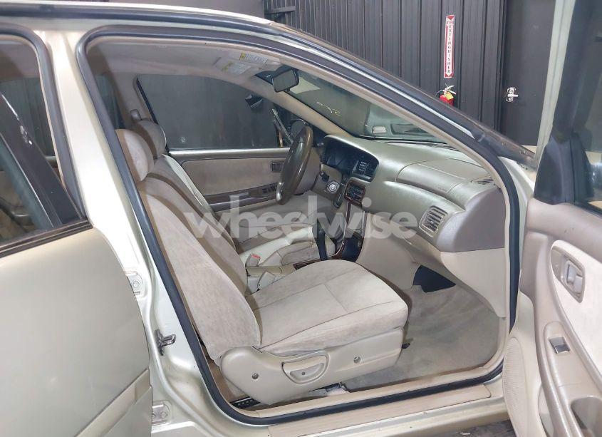 Photo 5 of 1999 Nissan Altima GLE/GXE/SE/SE-L/XE (VIN 1N4DL01D7XC268634)