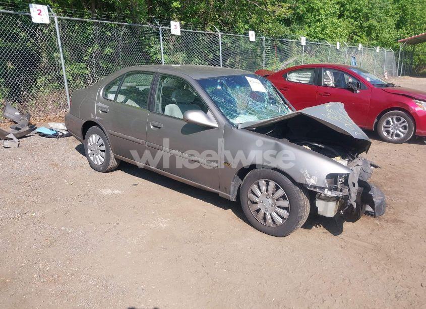 2001 Nissan Altima GXE (VIN 1N4DL01D81C124954) main photo