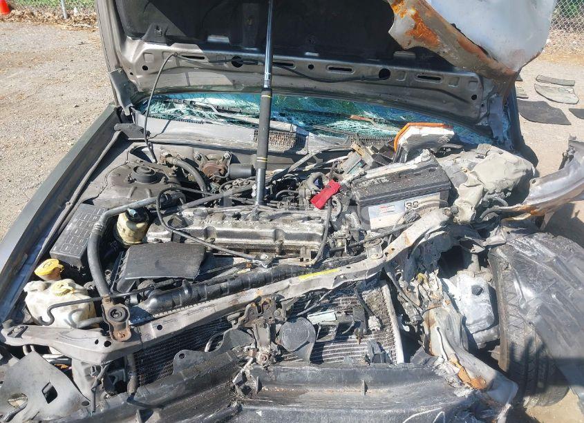 Photo 10 of 2001 Nissan Altima GXE (VIN 1N4DL01D81C124954)