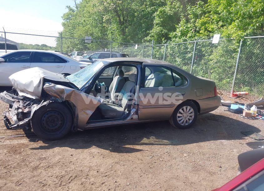 Photo 13 of 2001 Nissan Altima GXE (VIN 1N4DL01D81C124954)