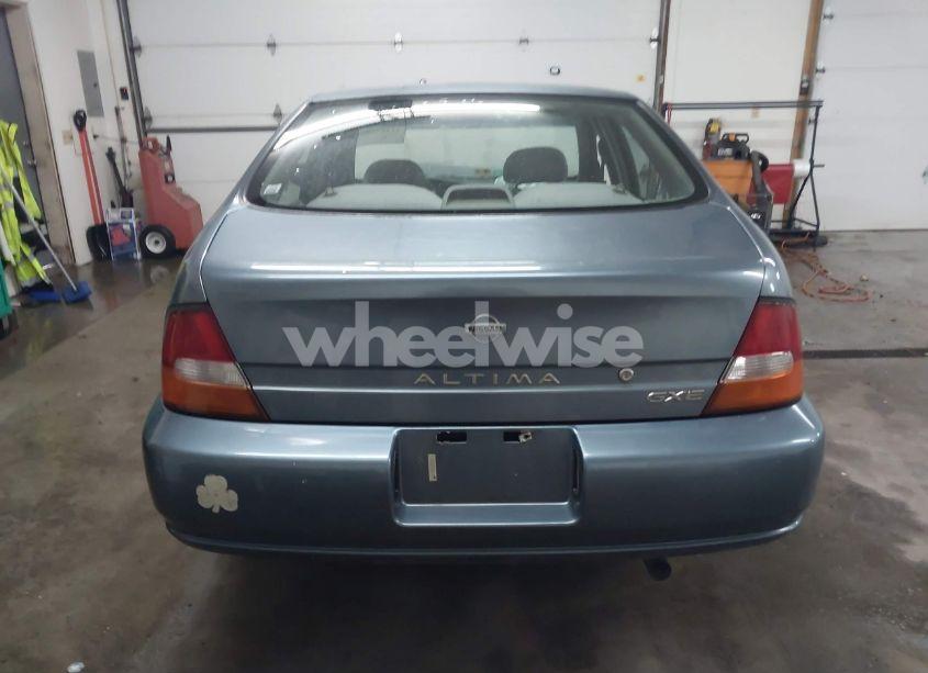 Photo 17 of 1999 Nissan Altima (VIN 1N4DL01D8XC253592)