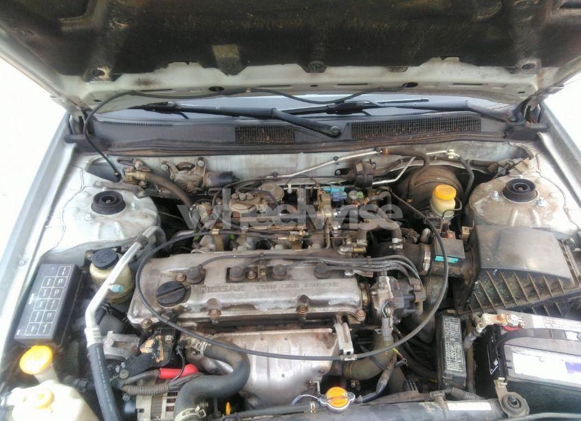 Photo 10 of 2001 Nissan Altima GXE (VIN 1N4DL01D91C160748)