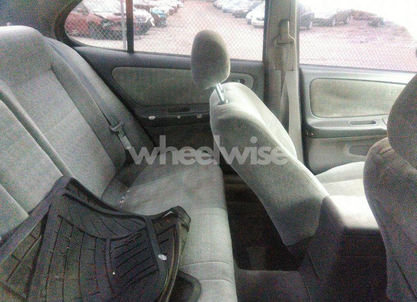 Photo 8 of 2001 Nissan Altima GXE (VIN 1N4DL01D91C160748)