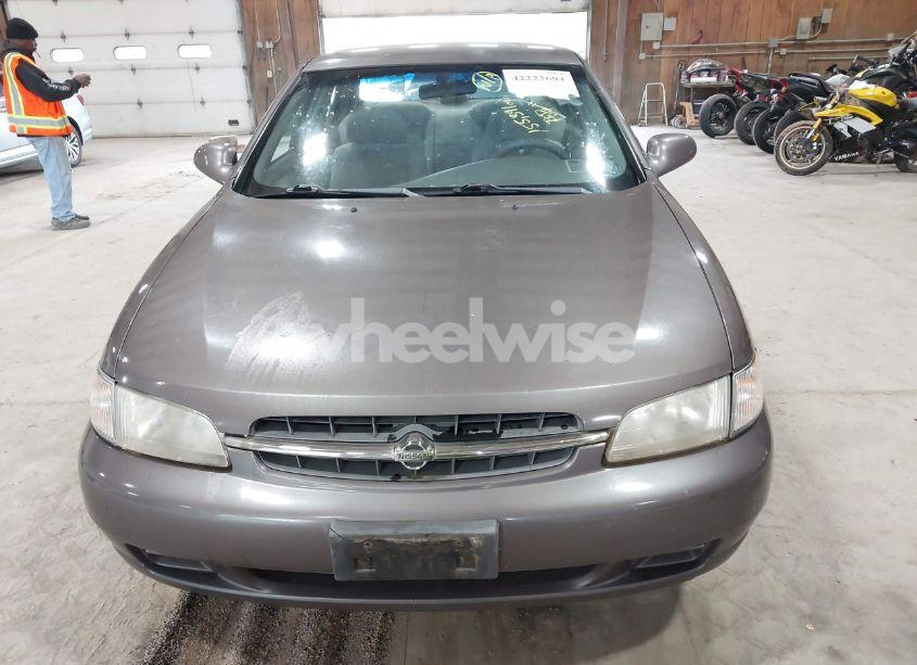 Photo 6 of 1998 Nissan Altima GLE/GXE/SE/XE (VIN 1N4DL01D9WC181624)