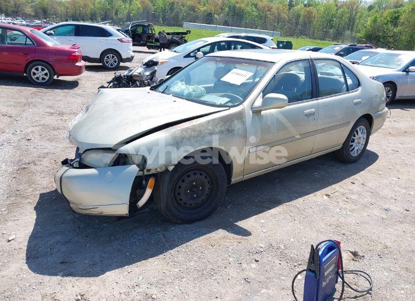 Photo 2 of 1998 Nissan Altima GLE/GXE/SE/XE (VIN 1N4DL01D9WC196723)
