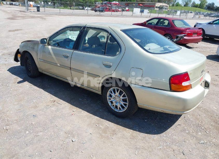 Photo 3 of 1998 Nissan Altima GLE/GXE/SE/XE (VIN 1N4DL01D9WC196723)