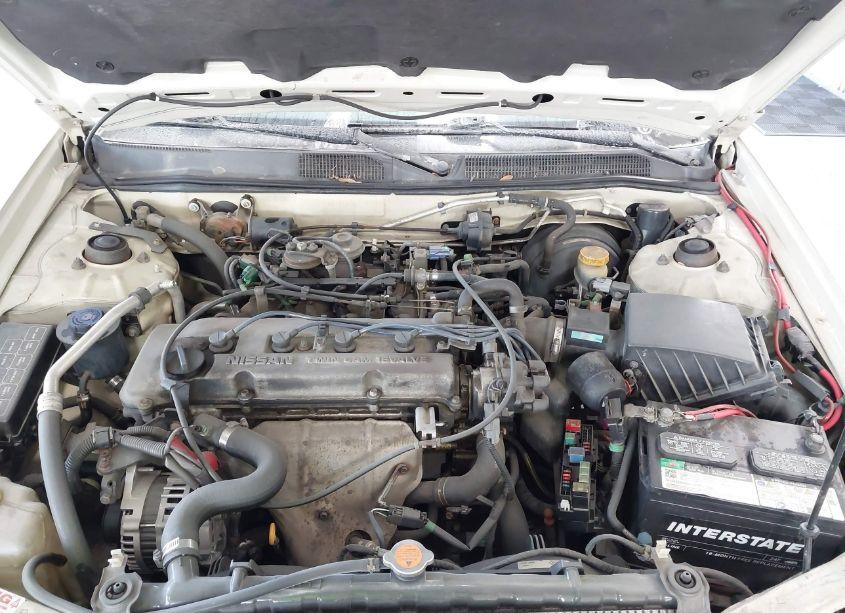 Photo 10 of 1999 Nissan Altima GLE/GXE/SE/SE-L/XE (VIN 1N4DL01D9XC121800)