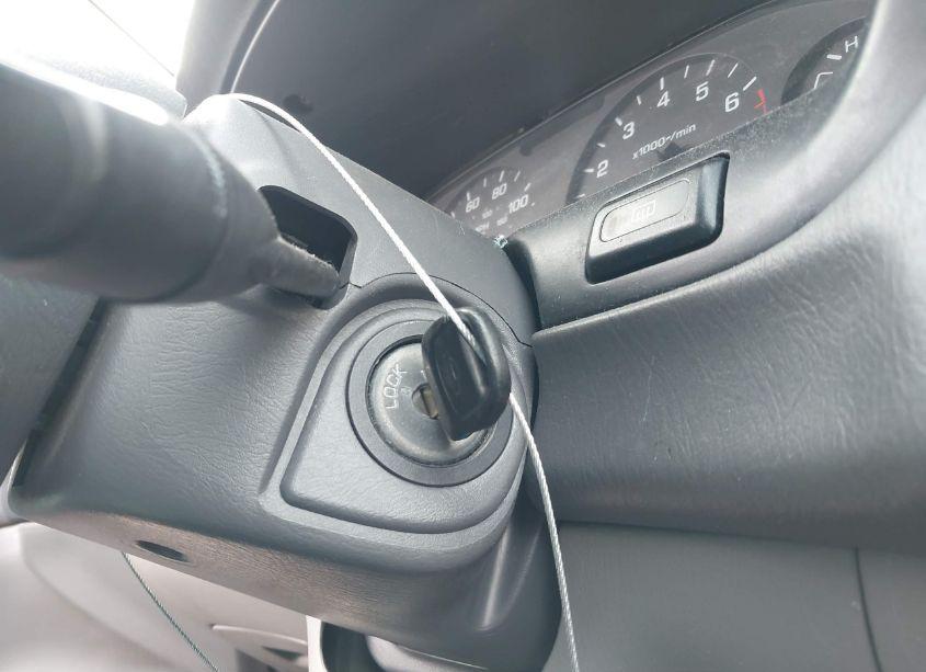 Photo 11 of 2001 Nissan Altima GXE (VIN 1N4DL01DX1C238793)