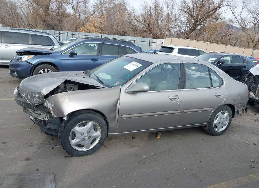 Photo 14 of 2001 Nissan Altima GXE (VIN 1N4DL01DX1C238793)