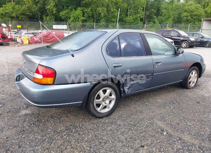 Photo 4 of 1999 Nissan Altima GLE/GXE/SE/SE-L/XE (VIN 1N4DL01DXXC149086)