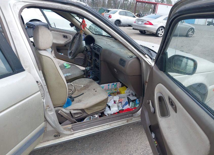 Photo 5 of 1991 Nissan Sentra (VIN 1N4EB31B3MC778546)