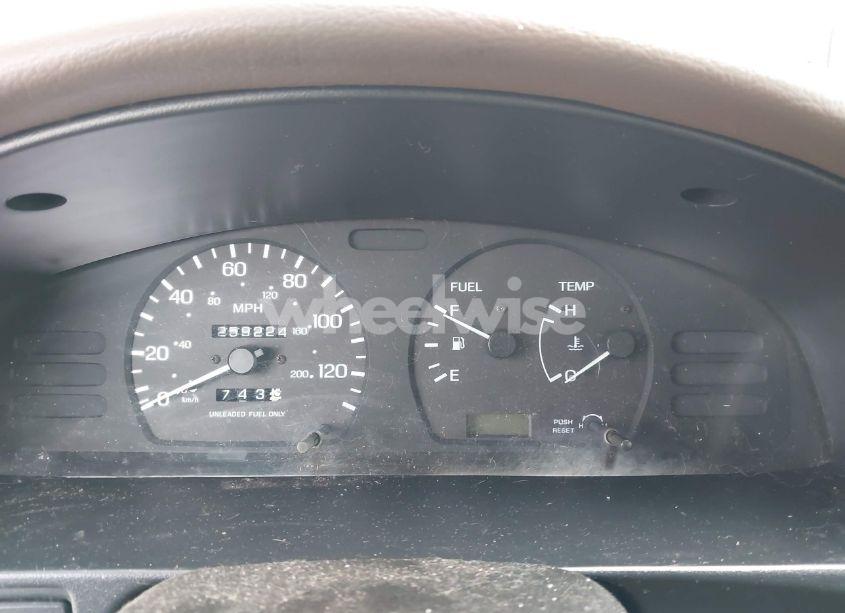 Photo 7 of 1994 Nissan Sentra E/XE/GXE/LE (VIN 1N4EB31F1RC797462)