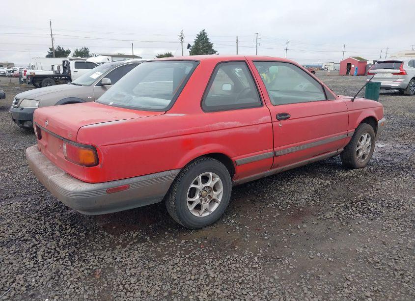 Photo 4 of 1992 Nissan Sentra (VIN 1N4EB32A5NC734412)