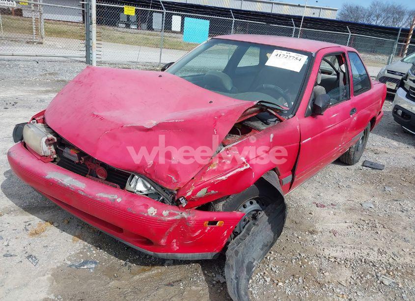 Photo 2 of 1993 Nissan Sentra E/XE/SE (VIN 1N4EB32H7PC770697)