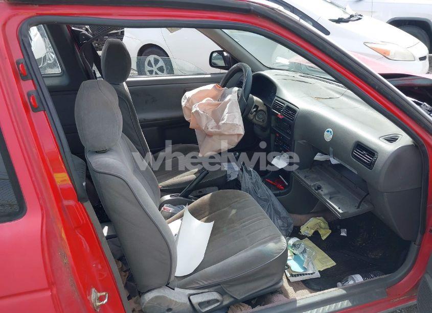 Photo 5 of 1993 Nissan Sentra E/XE/SE (VIN 1N4EB32H7PC770697)