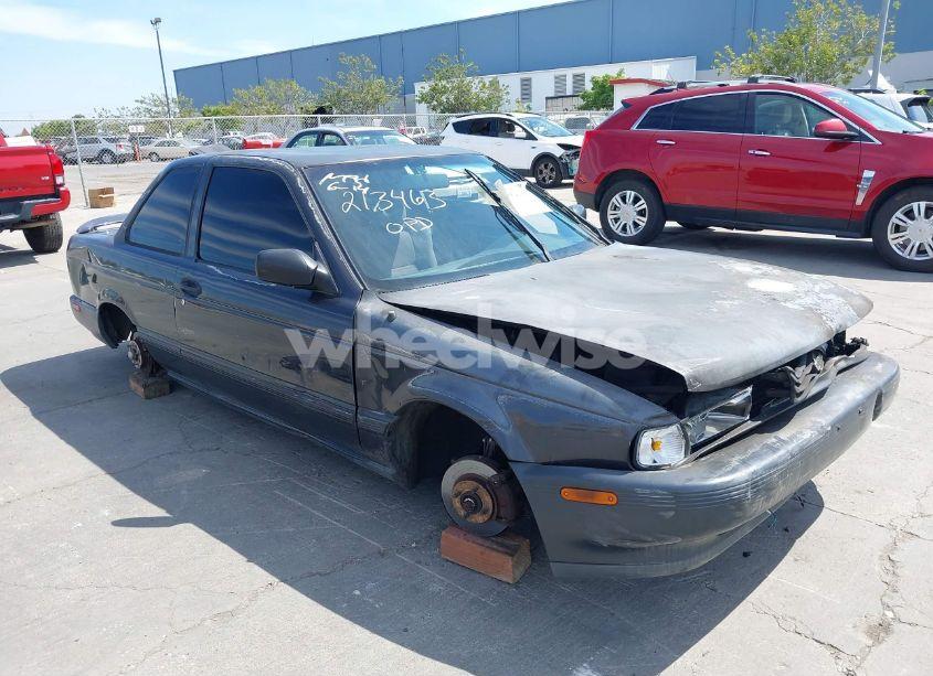 1992 Nissan Sentra SE-R (VIN 1N4GB32A2NC755002) main photo