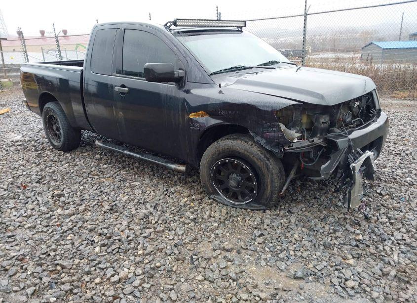 2004 Nissan Titan XE (VIN 1N6AA06A14N549116) main photo