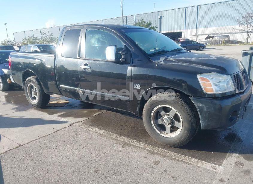 2004 Nissan Titan LE (VIN 1N6AA06A14N574940) main photo