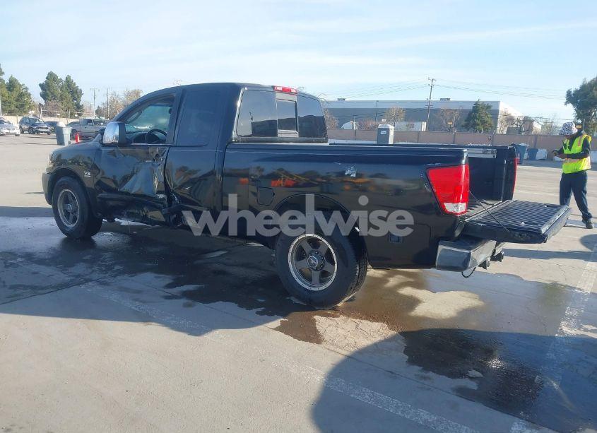 Photo 3 of 2004 Nissan Titan LE (VIN 1N6AA06A14N574940)