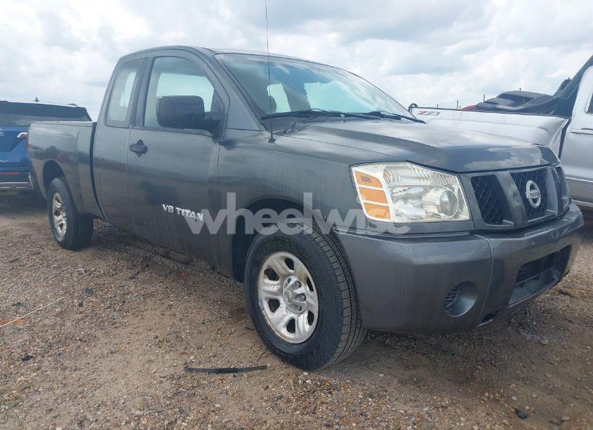 2005 Nissan Titan XE (VIN 1N6AA06A15N500144) main photo