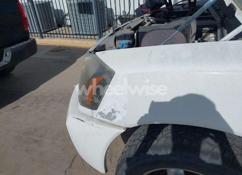 Photo 13 of 2004 Nissan Titan SE (VIN 1N6AA06A24N512320)