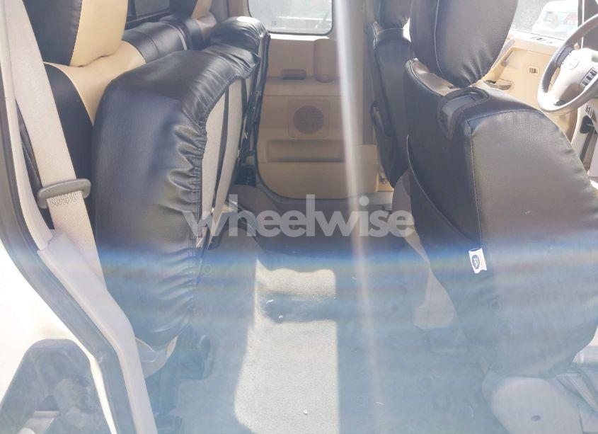 Photo 8 of 2004 Nissan Titan SE (VIN 1N6AA06A24N512320)