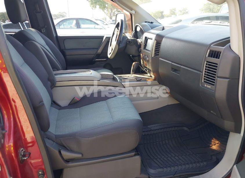 Photo 5 of 2004 Nissan Titan SE (VIN 1N6AA06A24N562005)