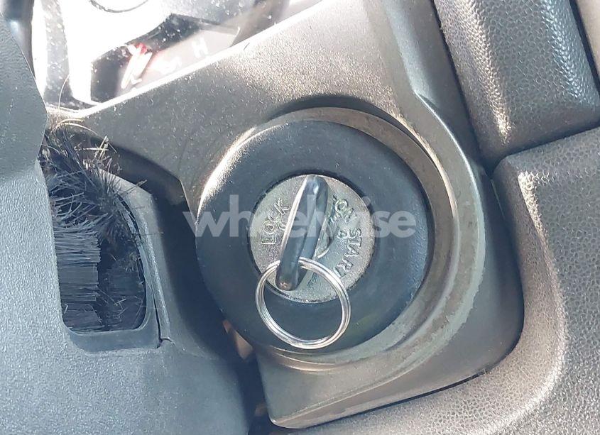 Photo 11 of 2004 Nissan Titan XE (VIN 1N6AA06A54N591045)