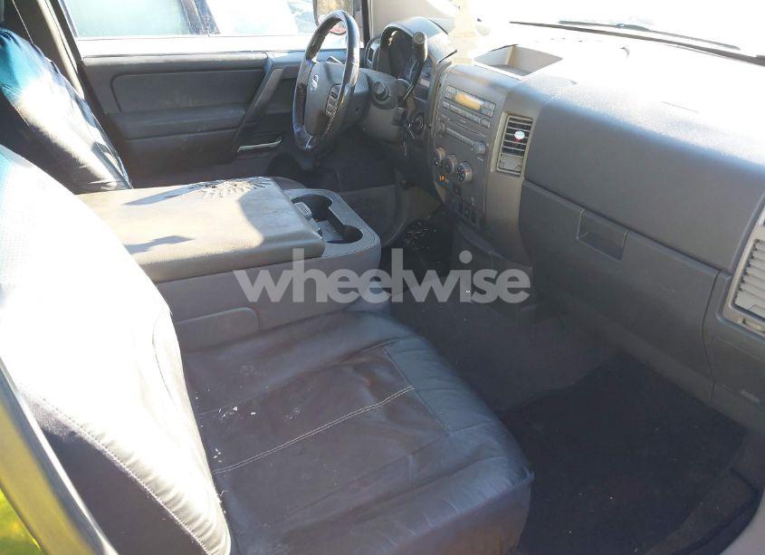 Photo 5 of 2004 Nissan Titan XE (VIN 1N6AA06A74N515598)
