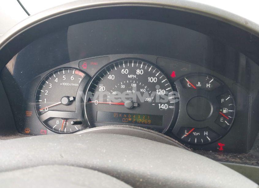 Photo 7 of 2004 Nissan Titan LE (VIN 1N6AA06A94N545539)