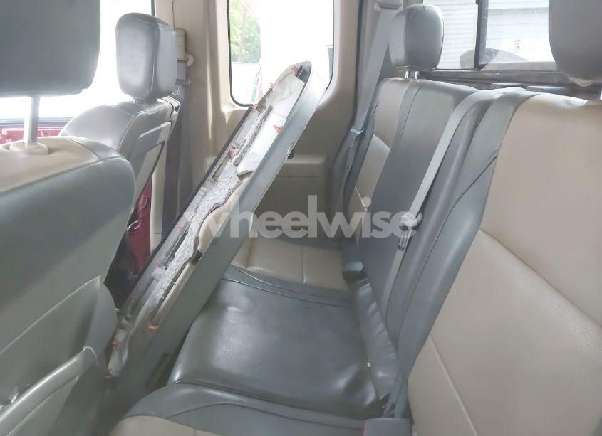 Photo 8 of 2004 Nissan Titan LE (VIN 1N6AA06A94N545539)