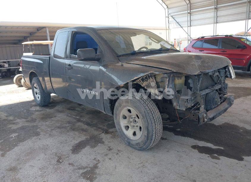 2005 Nissan Titan XE (VIN 1N6AA06A95N547552) main photo