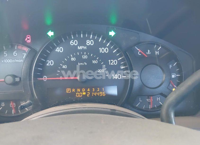 Photo 7 of 2005 Nissan Titan XE (VIN 1N6AA06A95N547552)