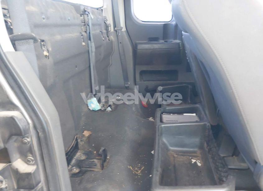 Photo 8 of 2005 Nissan Titan XE (VIN 1N6AA06A95N547552)