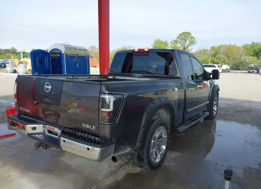 Photo 4 of 2004 Nissan Titan LE (VIN 1N6AA06AX4N579313)