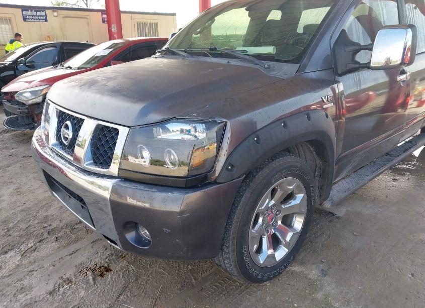 Photo 6 of 2004 Nissan Titan LE (VIN 1N6AA06AX4N579313)