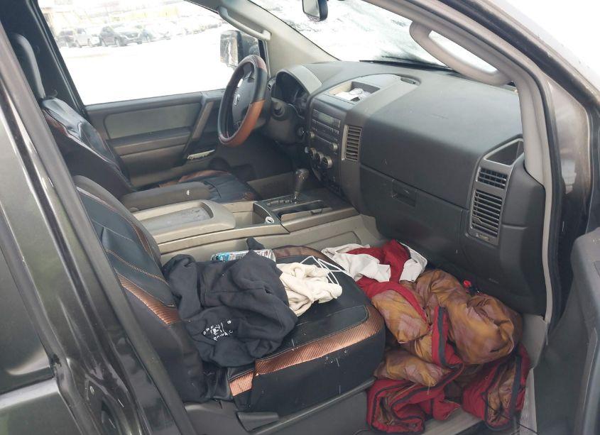 Photo 5 of 2004 Nissan Titan SE (VIN 1N6AA06B04N516617)