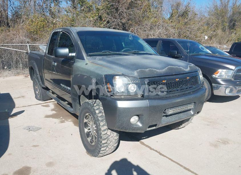 2006 Nissan Titan SE (VIN 1N6AA06B06N536885) main photo