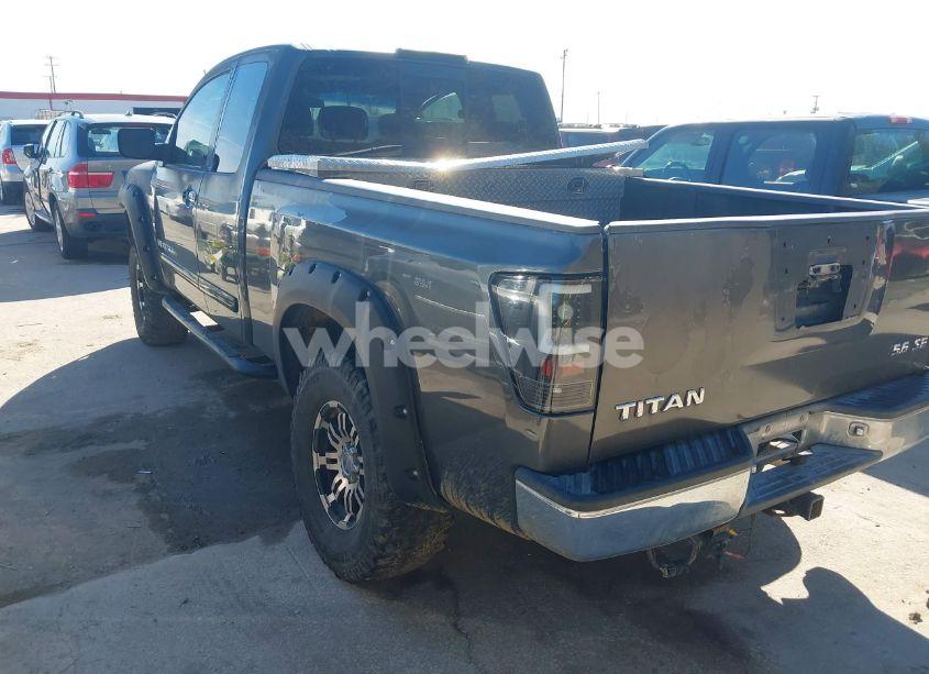 Photo 3 of 2006 Nissan Titan SE (VIN 1N6AA06B06N536885)