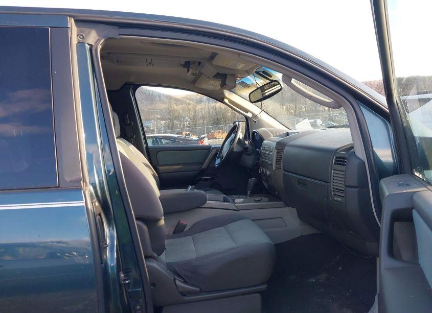 Photo 5 of 2004 Nissan Titan SE (VIN 1N6AA06B24N506381)